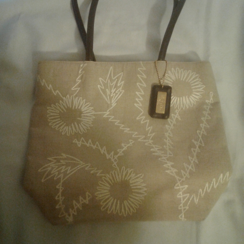Americana by Sharif tote